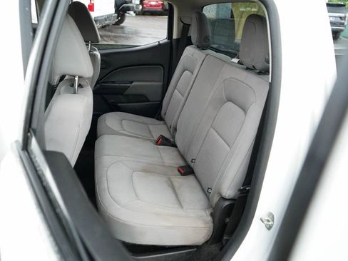 Used 2018 Chevrolet Colorado W/T w/ WT Convenience Package AWD/4WD image 9
