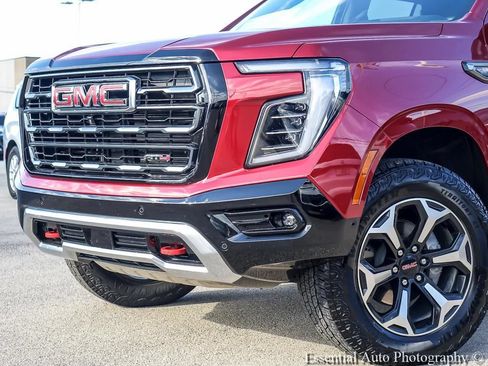 Used 2026 GMC Yukon AT4 w/ AT4 Premium Package AWD/4WD image 3