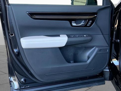 Used 2025 Honda CR-V EX-L image 38