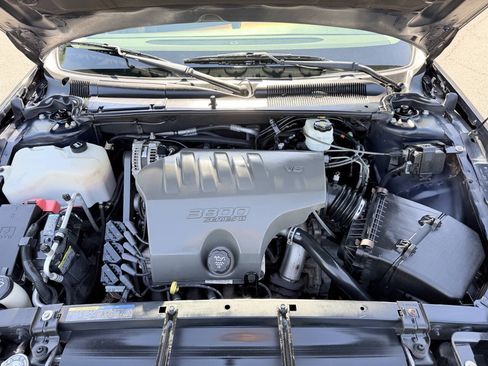 Used 2004 Buick Le Sabre Custom FWD image 32