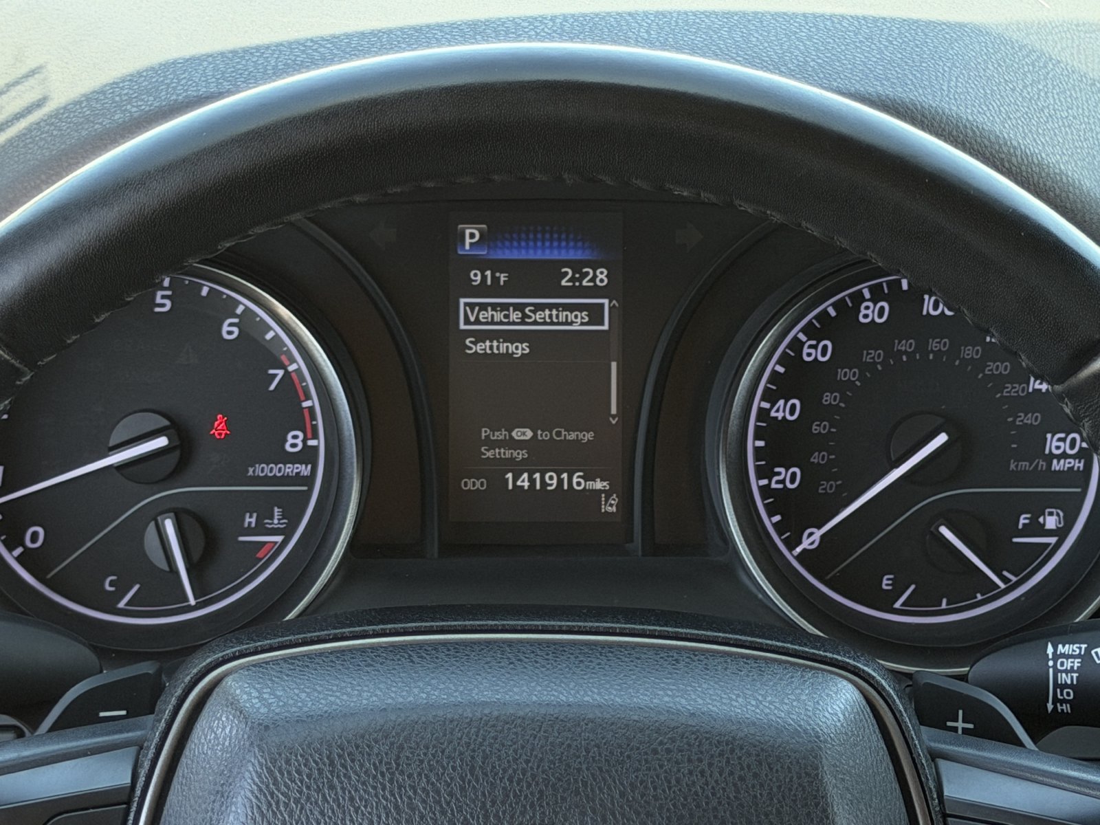 Used 2022 Toyota Camry SE FWD image 17