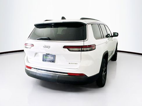 Used 2024 Jeep Grand Cherokee L Limited w/ Luxury Tech Group II image 9