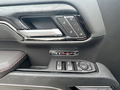 New 2026 GMC Sierra 1500 AT4X AWD/4WD image 15