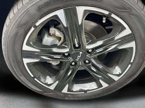 Used 2022 Kia K5 GT-Line AWD/4WD image 11