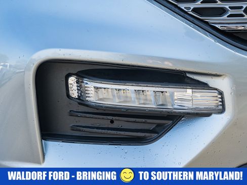 Used 2020 Ford Explorer Limited AWD/4WD image 17