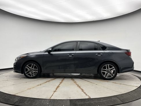 Used 2019 Kia Forte S w/ S Premium Package image 2