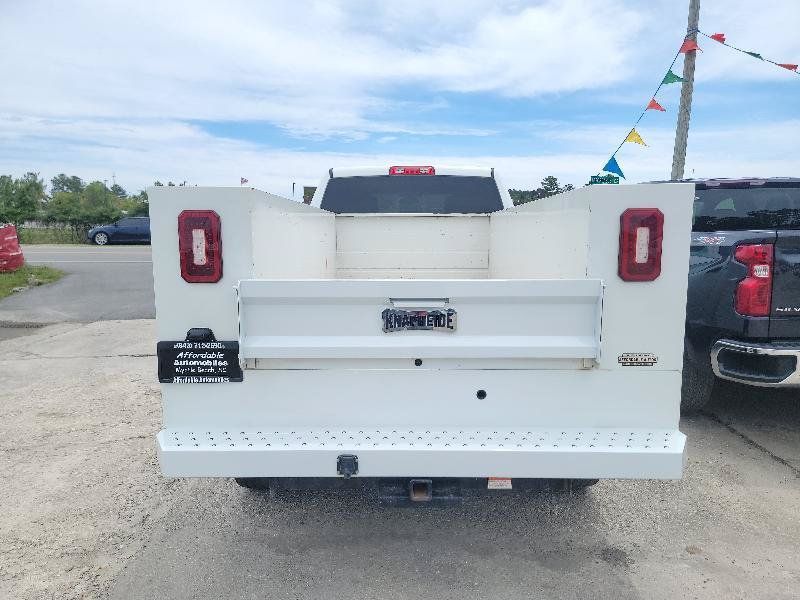 Used 2022 RAM 3500 Tradesman w/ Chrome Appearance Group AWD/4WD image 6