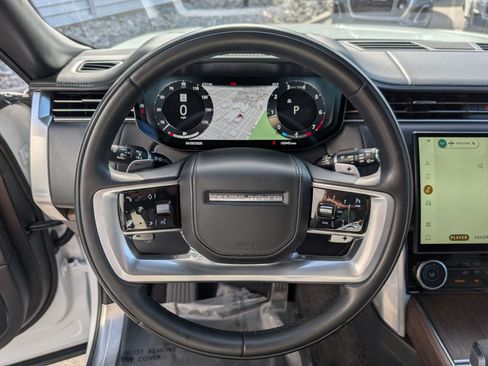 Used 2023 Land Rover Range Rover Autobiography AWD/4WD image 17