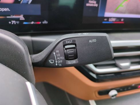 Used 2024 BMW 330i xDrive Sedan w/ Convenience Package image 30