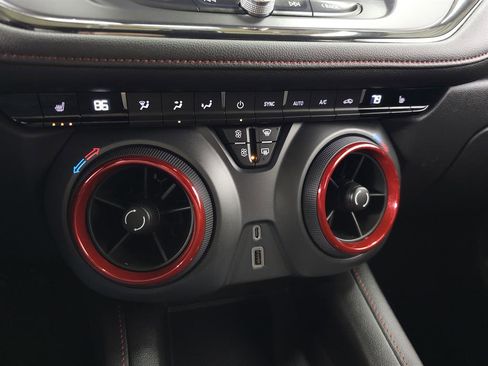 Used 2021 Chevrolet Blazer RS image 27