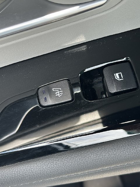 Used 2022 Hyundai Tucson Limited w/ Cargo Package AWD/4WD image 15