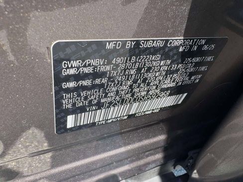 Certified 2025 Subaru Forester Premium AWD/4WD image 12