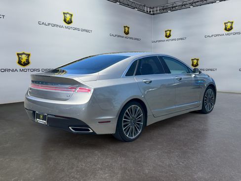 Used 2016 Lincoln MKZ w/ Equipment Group 300A Reserve FWD image 5