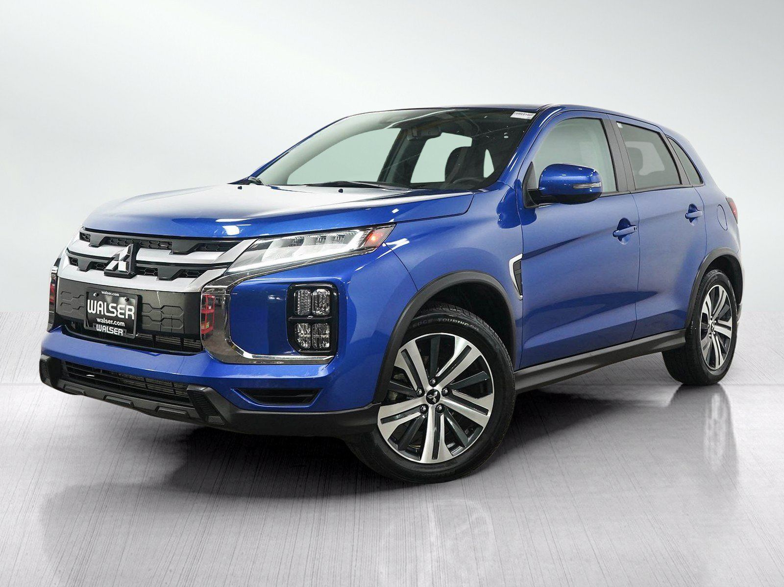 Used 2024 Mitsubishi Outlander Sport SE AWD/4WD image 1