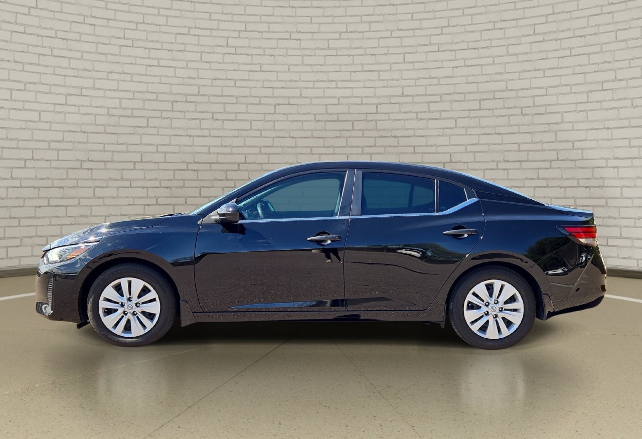 Used 2025 Nissan Sentra S FWD image 8