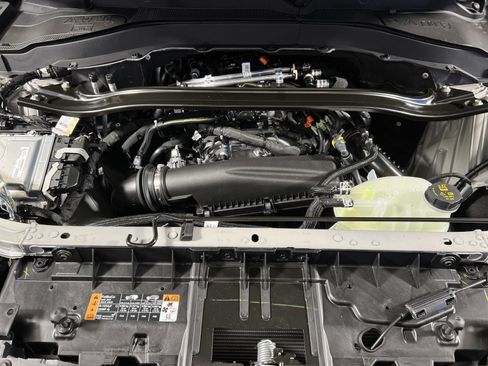 New 2026 Ford Explorer ST-Line w/ ST-Line Street Pack image 29