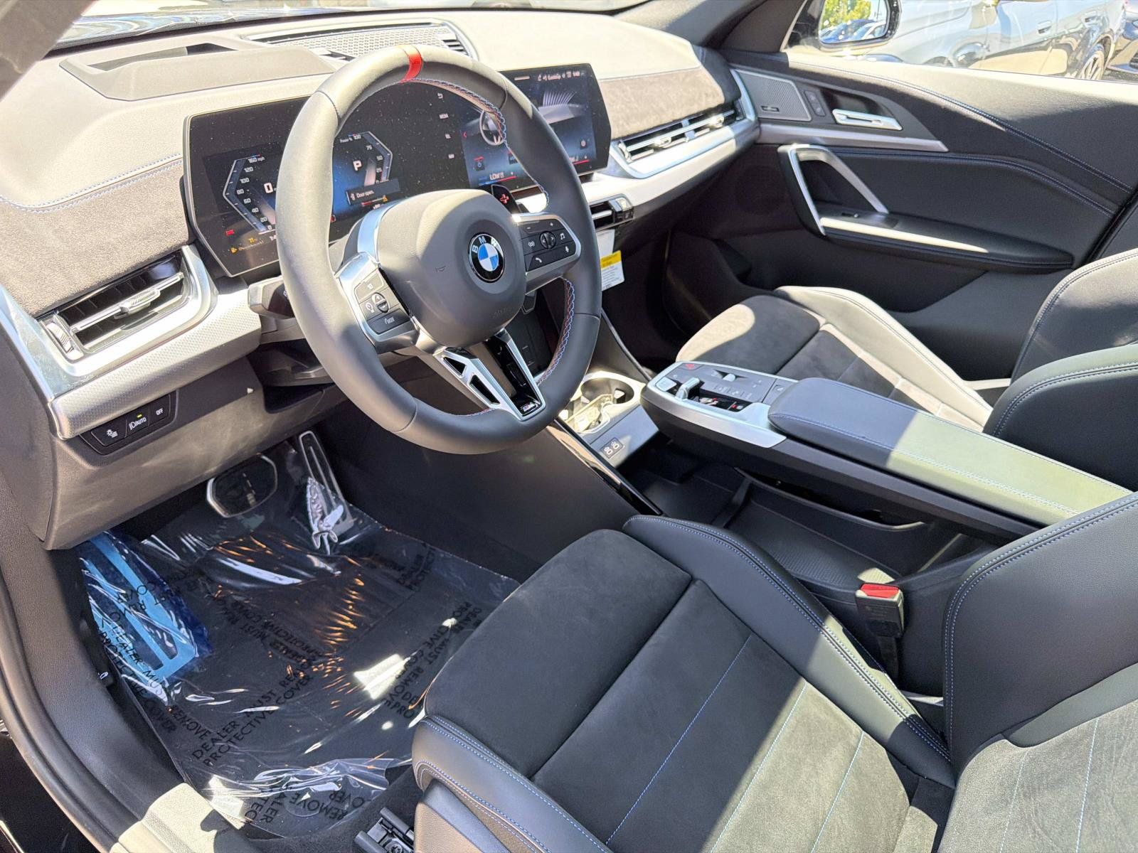 New 2026 BMW X2 M35i w/ Technology Package AWD/4WD image 14