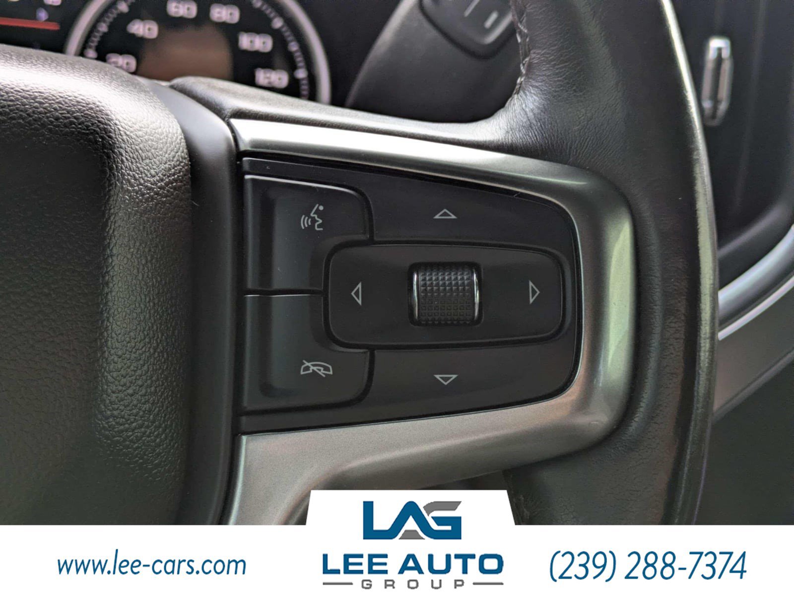 Used 2022 Chevrolet Silverado 1500 LTZ w/ LTZ Premium Package AWD/4WD image 23