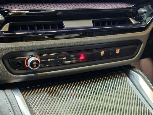 Used 2026 BMW M240i xDrive Coupe w/ Premium Package image 27