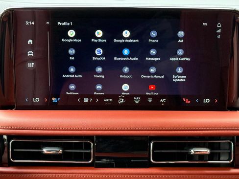Used 2025 Lincoln Aviator Reserve w/ Illumination Package AWD/4WD image 27