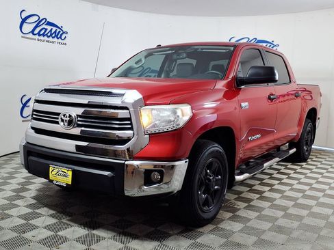 Used 2017 Toyota Tundra SR5 w/ SR5 Upgrade Package RWD image 6
