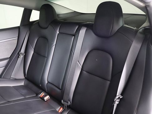 Used 2023 Tesla Model 3 Performance image 26