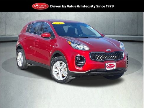 Used 2019 Kia Sportage LX image 1