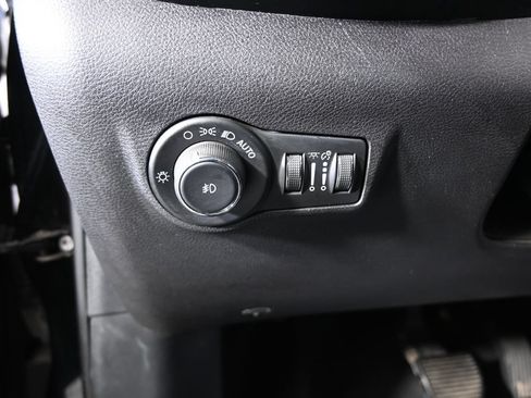 Used 2024 Jeep Compass Trailhawk AWD/4WD image 24