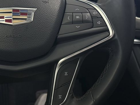 Used 2025 Cadillac XT5 Luxury w/ LPO, Floor Liner Package FWD image 47