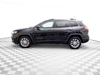 Used 2019 Jeep Cherokee Latitude w/ Cold Weather Group video 2