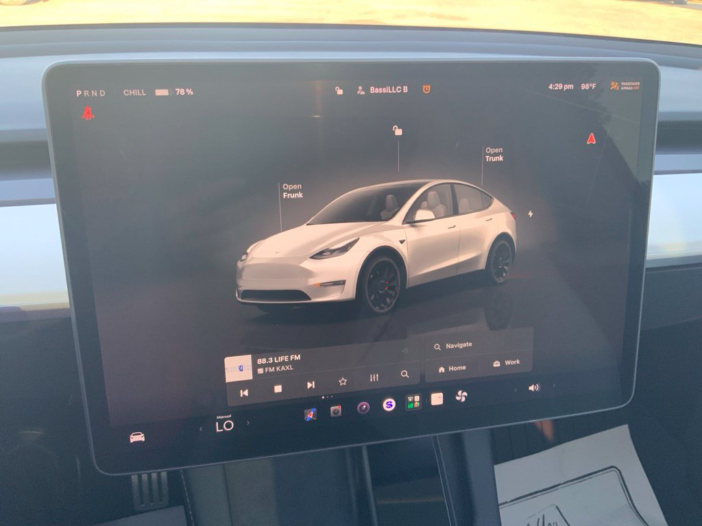 Used 2022 Tesla Model Y Performance AWD/4WD image 20