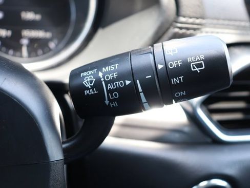 Used 2020 MAZDA CX-5 Touring FWD image 25