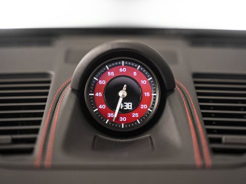 Used 2026 Porsche 911 Carrera 4 GTS AWD/4WD image 40
