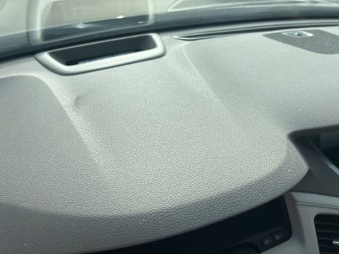 Used 2016 Acura RLX Sport Hybrid w/ Advance Pkg image 26