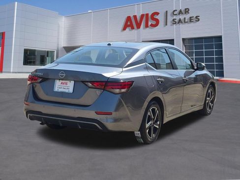 Used 2025 Nissan Sentra SV FWD image 6
