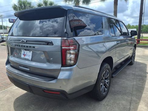 Used 2023 Chevrolet Suburban Z71 w/ Luxury Package AWD/4WD image 5