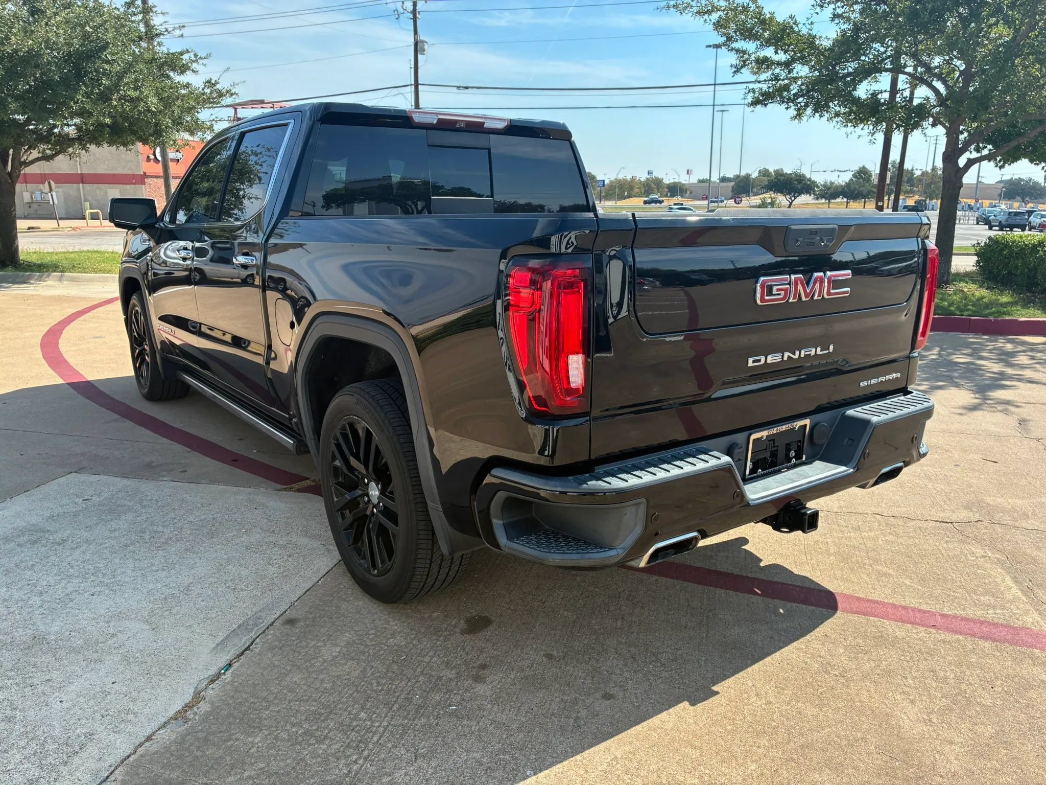 Used 2019 GMC Sierra 1500 Denali w/ Denali Ultimate Package AWD/4WD image 5