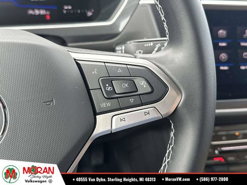 Used 2024 Volkswagen Tiguan SE AWD/4WD image 24