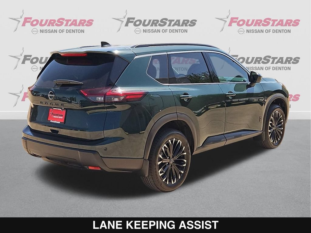 New 2026 Nissan Rogue Dark Armor FWD image 4