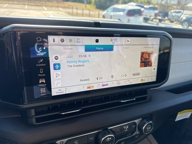 New 2026 Jeep Gladiator Sport AWD/4WD image 15