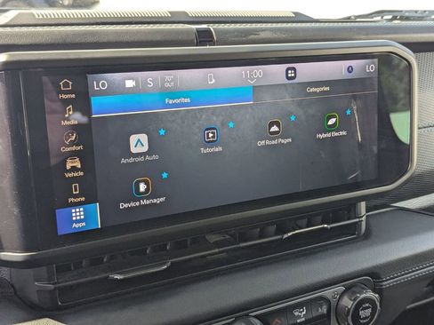 Used 2024 Jeep Wrangler Unlimited Rubicon 4xe image 23