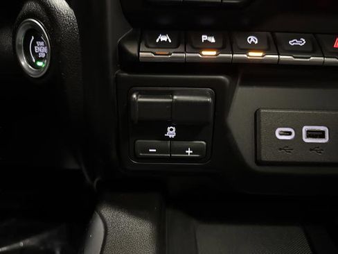 Used 2020 GMC Sierra 1500 AT4 w/ AT4 Premium Package image 26