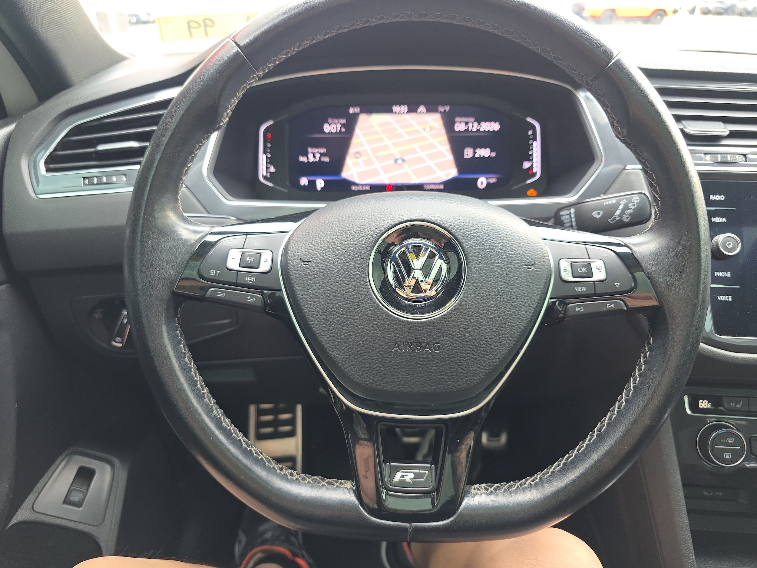 Used 2021 Volkswagen Tiguan SEL Premium R-Line AWD/4WD image 21