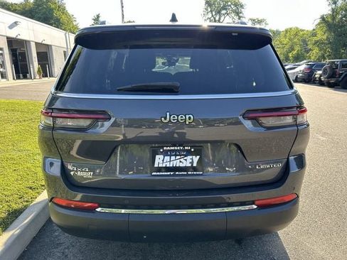 Used 2023 Jeep Grand Cherokee L Limited AWD/4WD image 27