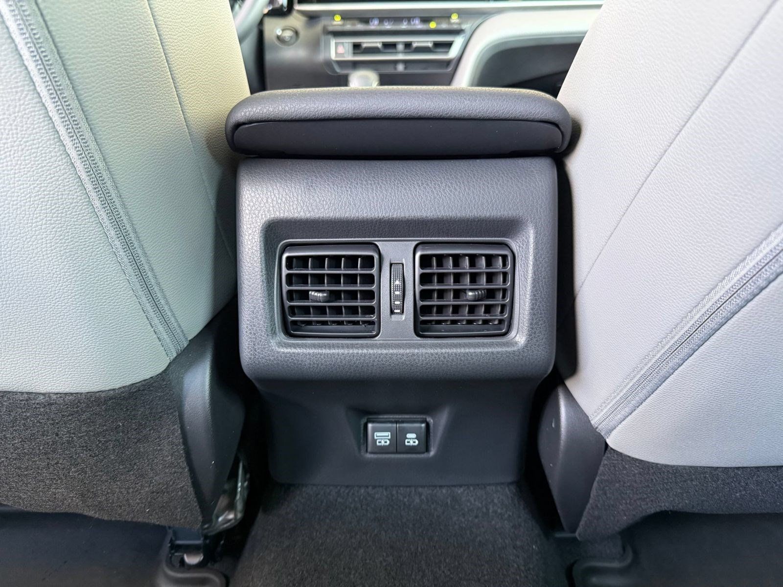 Used 2026 Toyota Camry SE w/ Multimedia Upgrade Package FWD image 29