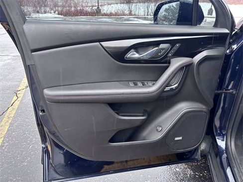 Used 2021 Chevrolet Blazer RS w/ Enhanced Convenience Package image 13