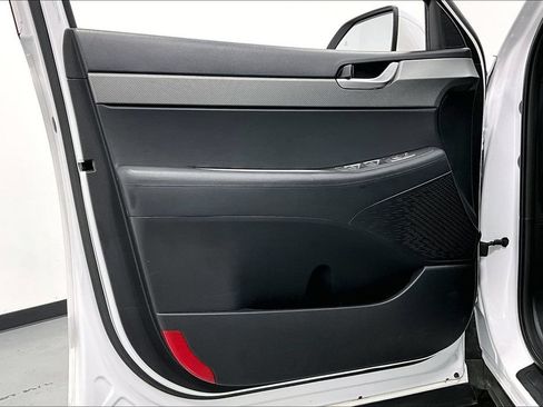 Used 2025 Hyundai Palisade SEL FWD image 19
