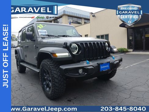 Used 2023 Jeep Wrangler Unlimited w/ Cold Weather Group AWD/4WD image 1