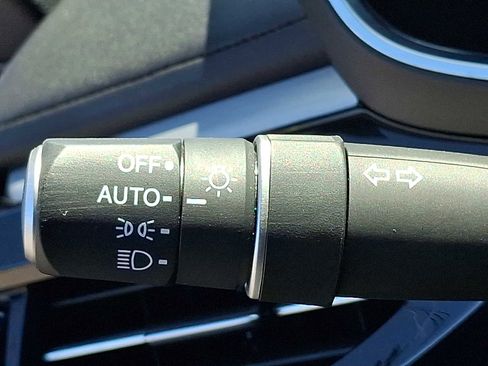 Used 2023 Acura MDX SH-AWD w/ Technology Package image 27