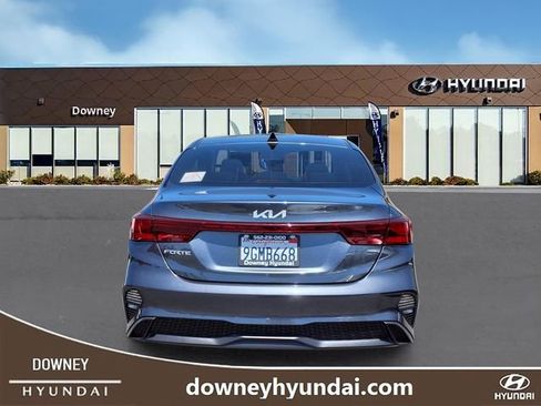 Used 2023 Kia Forte LXS FWD image 5